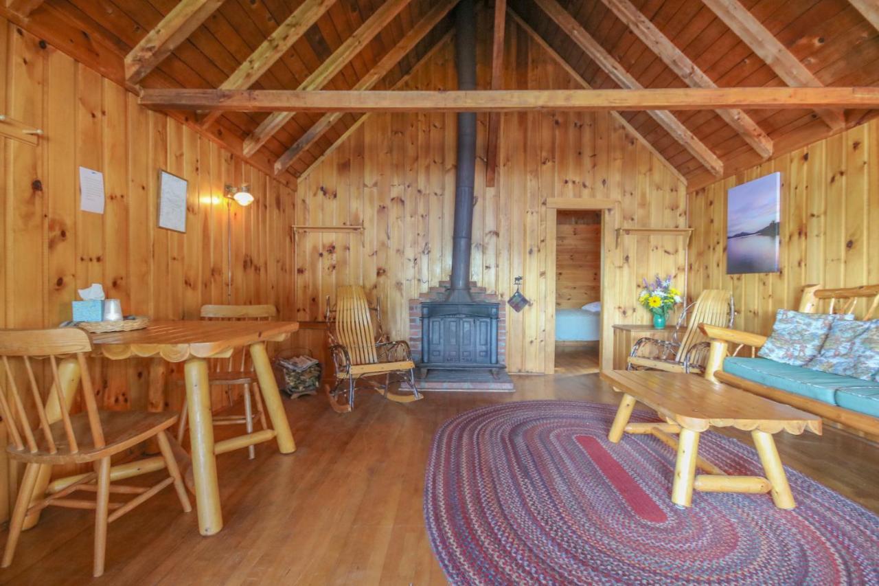 Attean Lake Lodge Jackman Extérieur photo